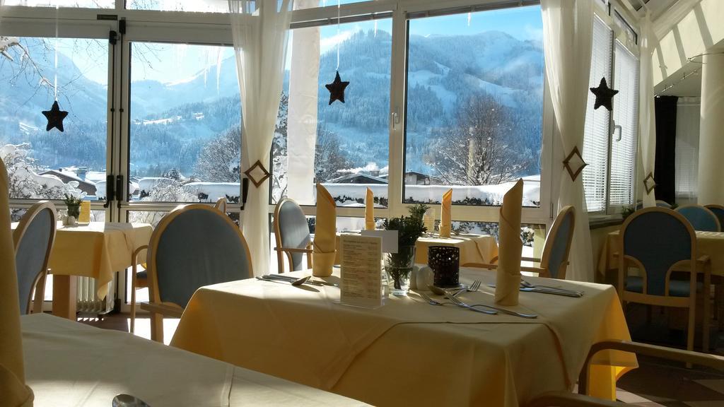 Alpenhof Brixen Hotel Brixen im Thale Esterno foto